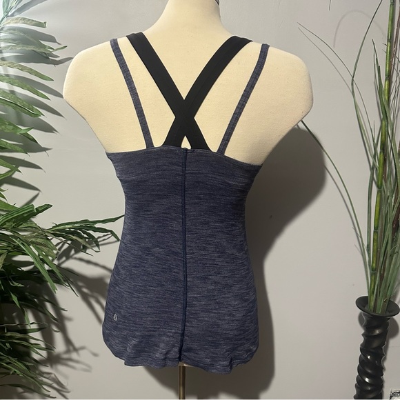 Lululemon top - Picture 2 of 3